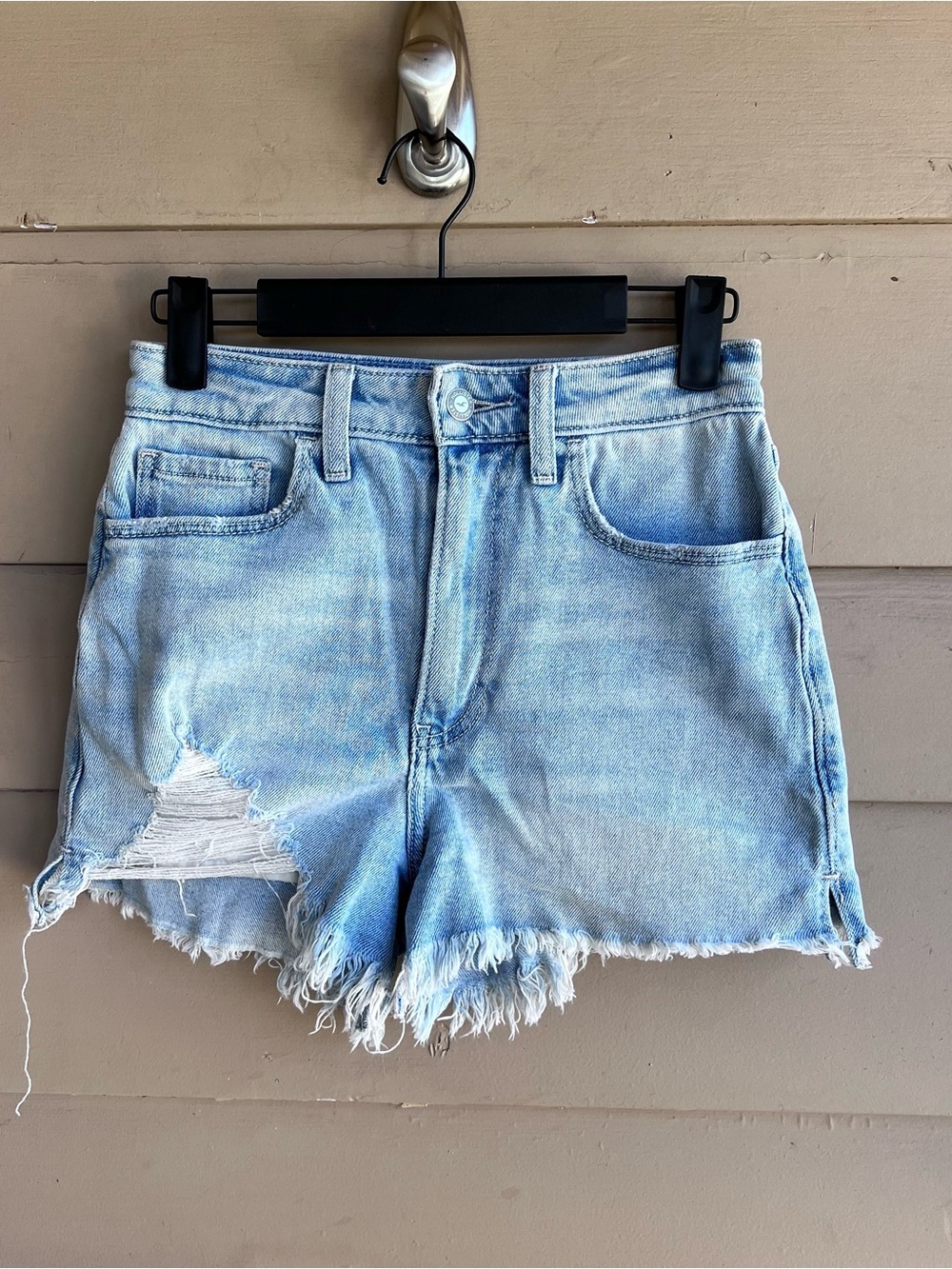 Hollister Ultra High Rise Mom Short 3" Size 00